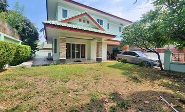 Haus zum Kauf mit 5 Zimmer in Bang Lamung, Chonburi