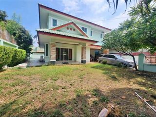 Casa en venta de 5 habitaciones en Bang Lamung, Chonburi