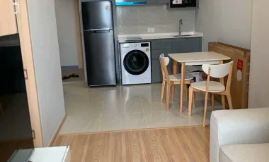 Condo en alquiler de 1 habitaciones en Bang Na, Bangkok