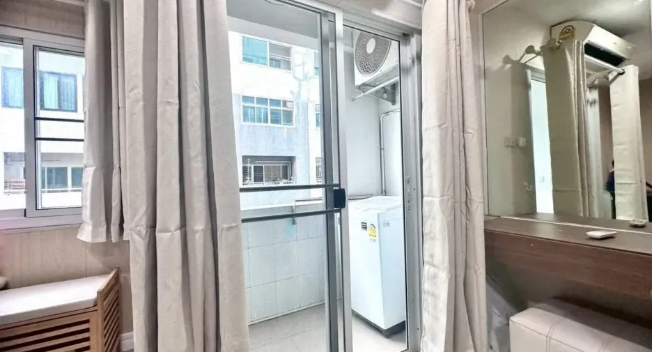 For sale studio condo in Mueang Chiang Mai, Chiang Mai