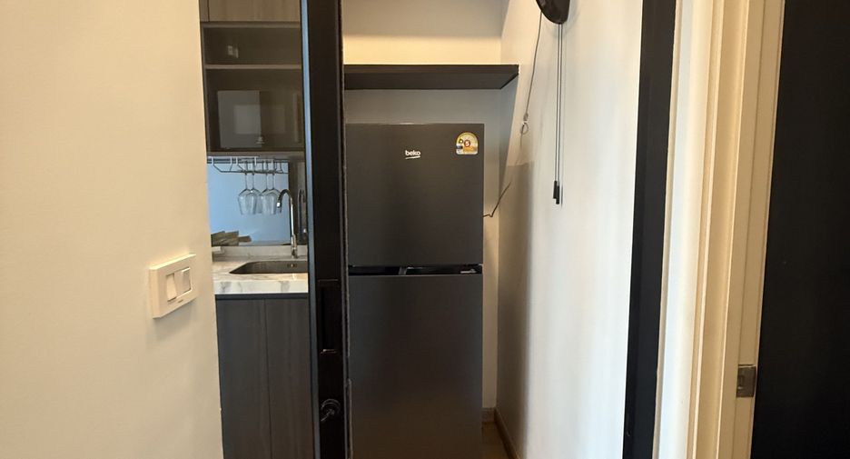 Wohnung zum Kauf mit Studio in Khan Na Yao, Bangkok