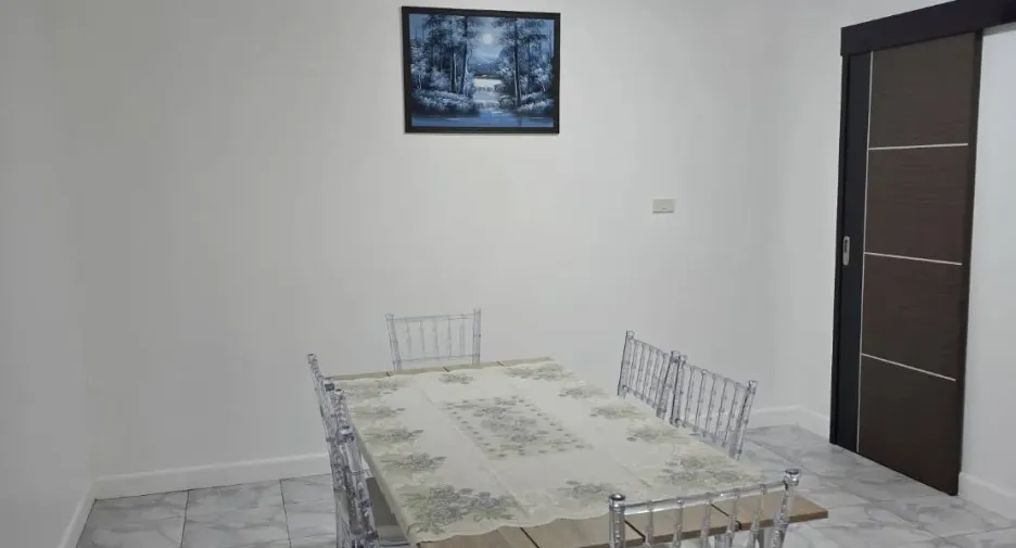 Аренда 3 спальни дом в Тхаланг, Пхукет