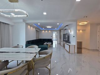 For rent 2 bedrooms condo in Yan Nawa, Bangkok
