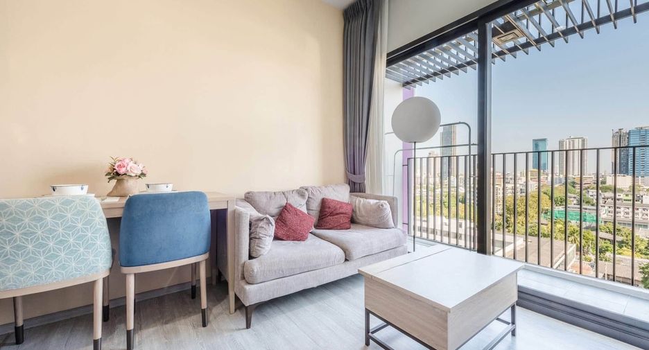 For rent 1 bed condo in Watthana, Bangkok