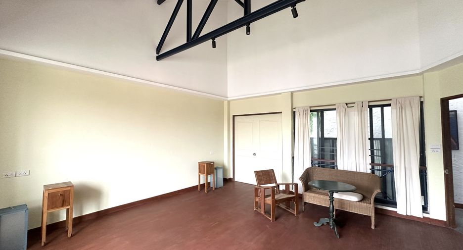 À louer 3 chambres maison de ville à Mueang Chiang Mai, Chiang Mai