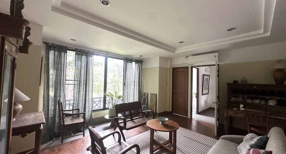 À louer 3 chambres maison de ville à Mueang Chiang Mai, Chiang Mai