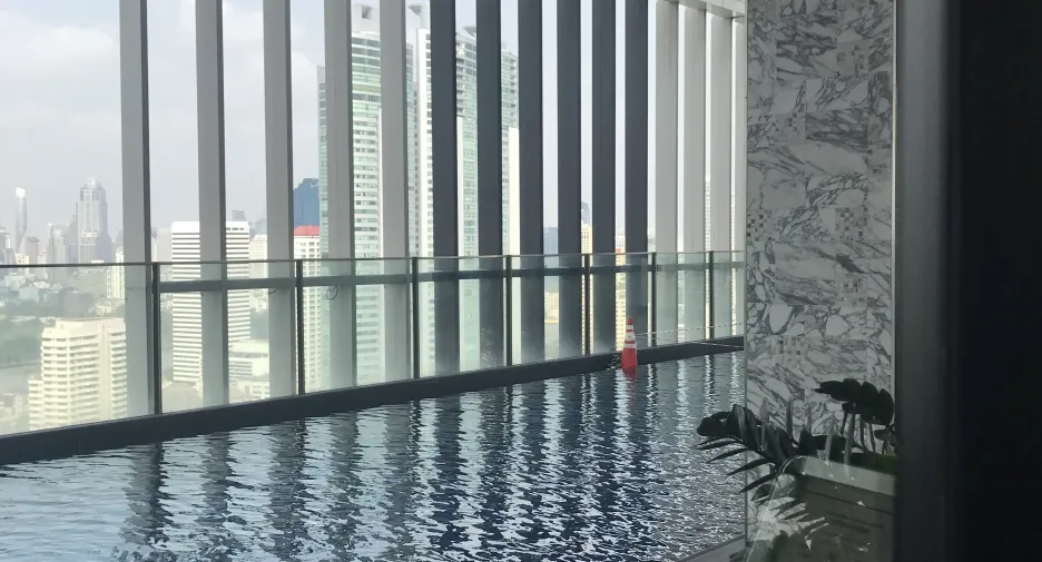 Condo en venta de 1 habitaciones en Khlong Toei, Bangkok