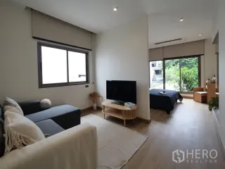 For rent 3 bedrooms house in Watthana, Bangkok