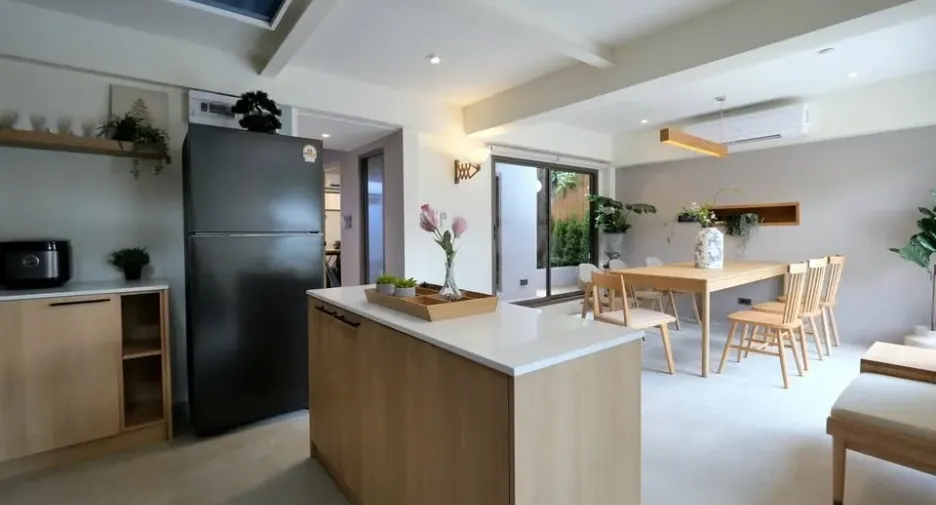 For rent 3 bedrooms house in Watthana, Bangkok