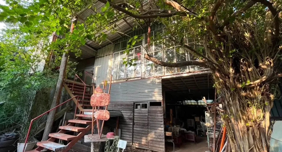 For rent warehouse in Watthana, Bangkok