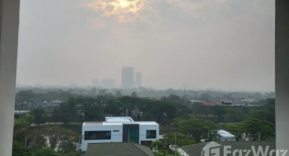 For sale studio condo in Bang Na, Bangkok