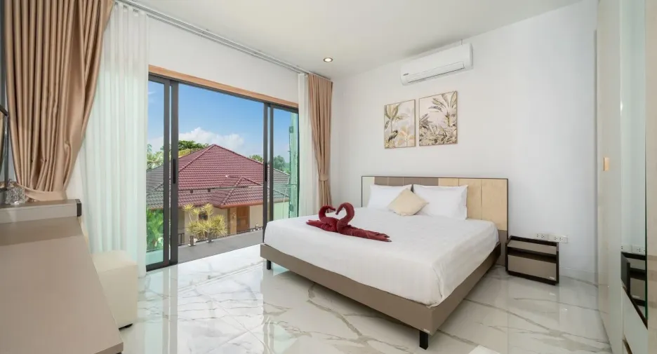 For sale 4 ベッドルーム villa in Mueang Phuket, Phuket