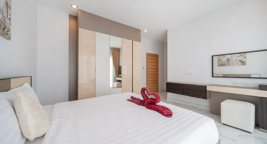 For sale 4 ベッドルーム villa in Mueang Phuket, Phuket