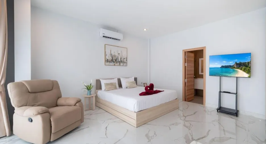 For sale 4 ベッドルーム villa in Mueang Phuket, Phuket