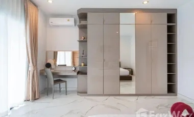 For sale 4 ベッドルーム villa in Mueang Phuket, Phuket