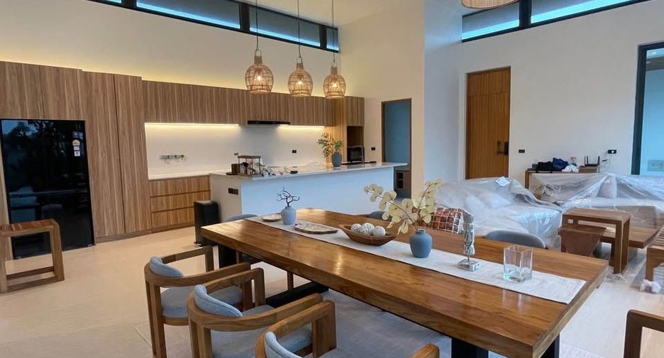 Villa zur Miete mit 4 Zimmer in Thalang, Phuket