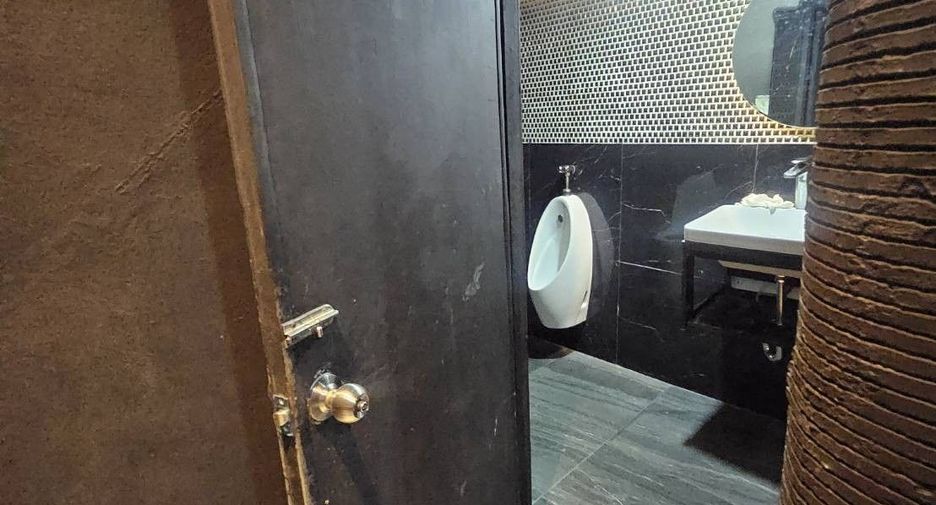 Аренда торговое помещение в Щаттхана, Бангкок