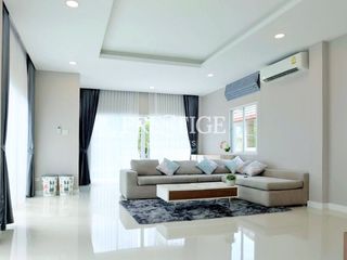 À louer 3 chambres condo à Bang Lamung, Chonburi