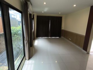 À louer et à vendre 3 chambres maison à Bang Phli, Samut Prakan