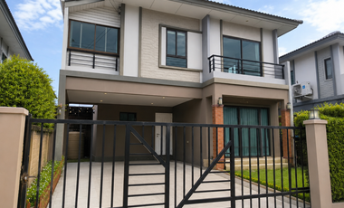 À louer et à vendre 3 chambres maison à Bang Phli, Samut Prakan
