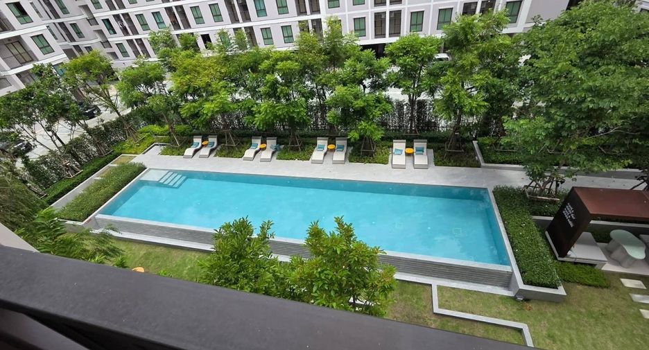 Condo en alquiler de 1 habitaciones en Phra Khanong, Bangkok