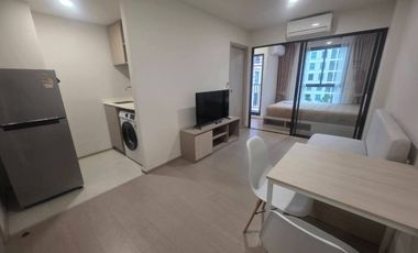 Condo en alquiler de 1 habitaciones en Phra Khanong, Bangkok