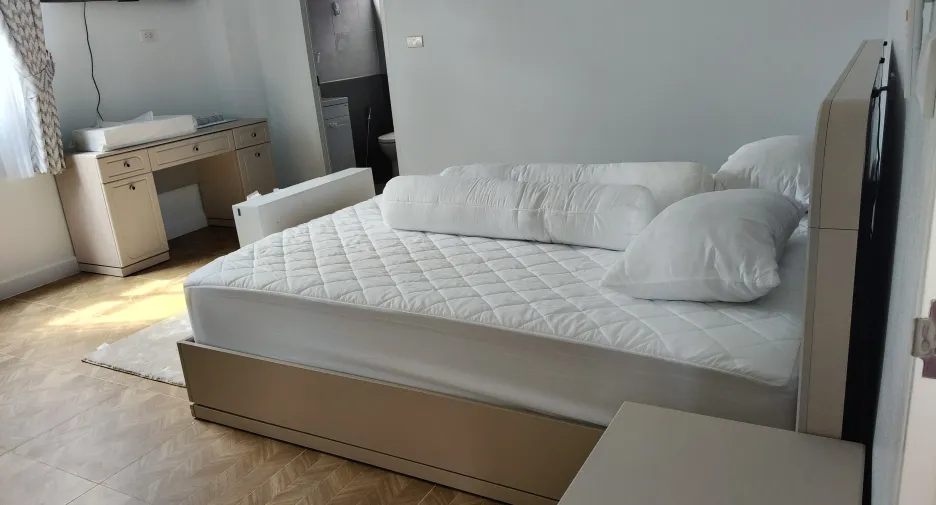 For rent 2 bedrooms house in Mueang Phuket, Phuket