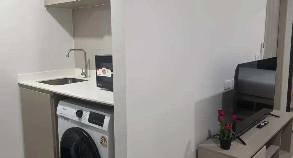 Condo en alquiler de 1 habitaciones en Phra Khanong, Bangkok