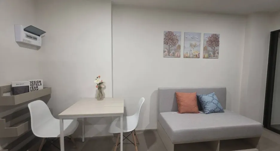 Condo en alquiler de 1 habitaciones en Phra Khanong, Bangkok