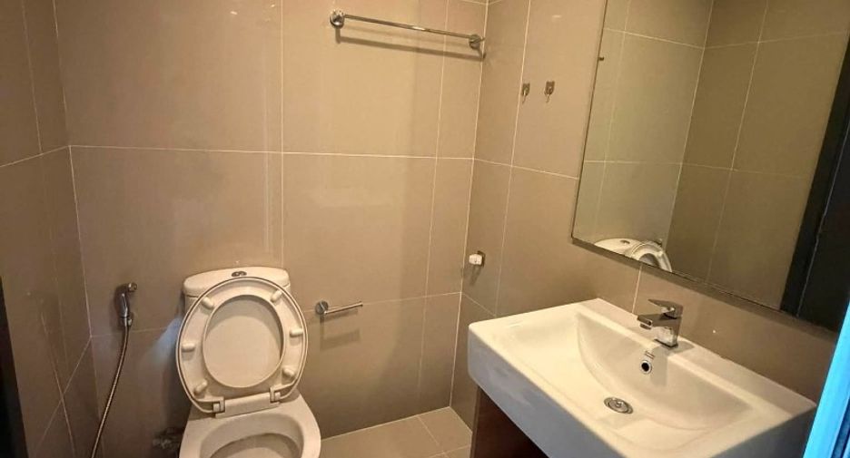 Condo en alquiler de 1 habitaciones en Bang Na, Bangkok