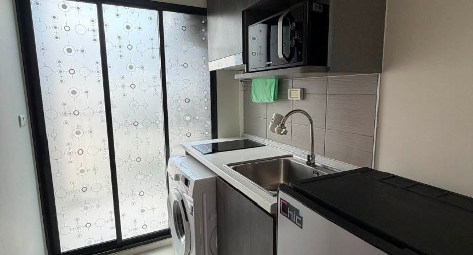 Condo en alquiler de 1 habitaciones en Bang Na, Bangkok