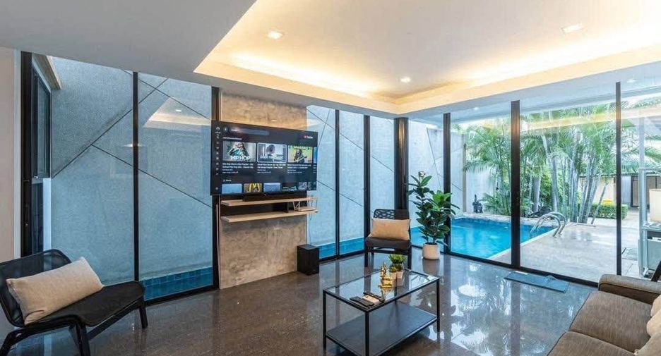 For rent 3 bedrooms house in Jomtien, Pattaya
