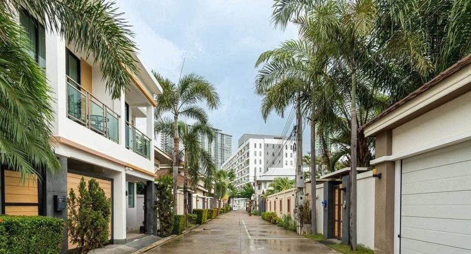 For rent 3 bedrooms house in Jomtien, Pattaya