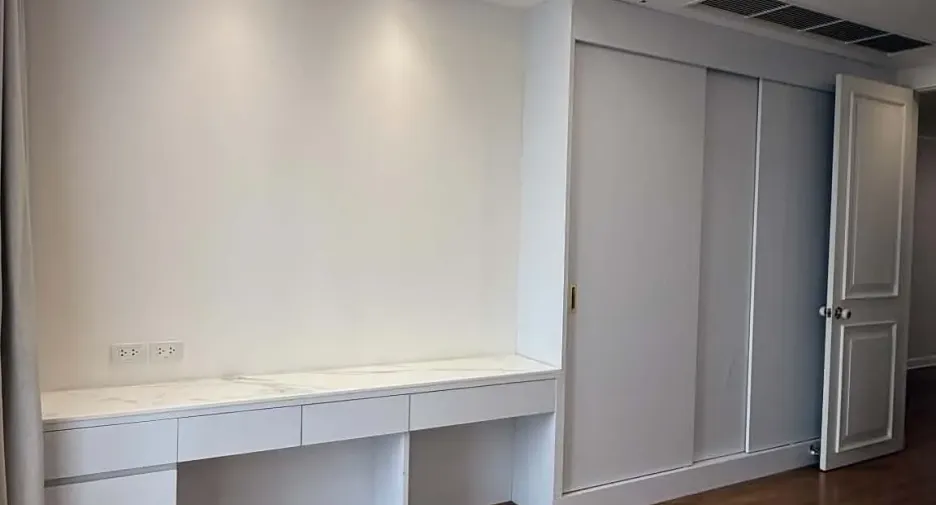 For sale 3 ベッドルーム condo in Watthana, Bangkok