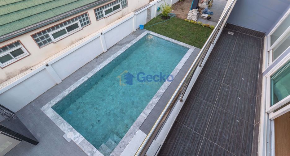 Haus zur Miete mit 3 Zimmer in Bang Lamung, Chonburi