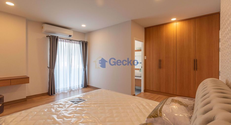 Haus zur Miete mit 3 Zimmer in Bang Lamung, Chonburi