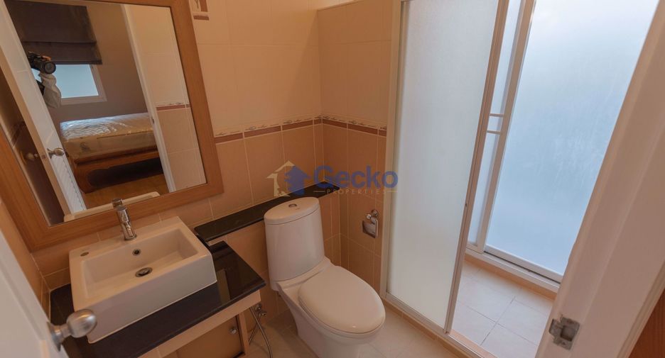 Haus zur Miete mit 3 Zimmer in Bang Lamung, Chonburi
