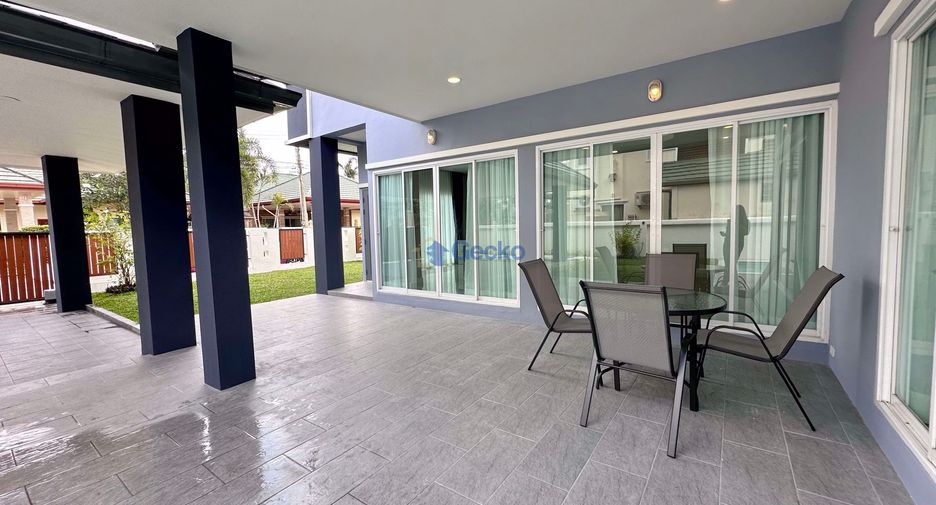 Haus zur Miete mit 3 Zimmer in Bang Lamung, Chonburi