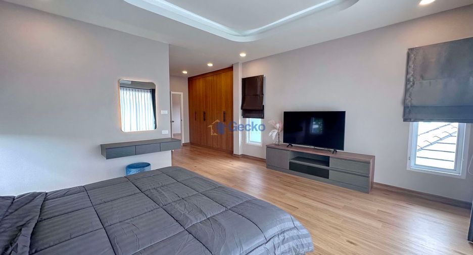 Haus zur Miete mit 3 Zimmer in Bang Lamung, Chonburi