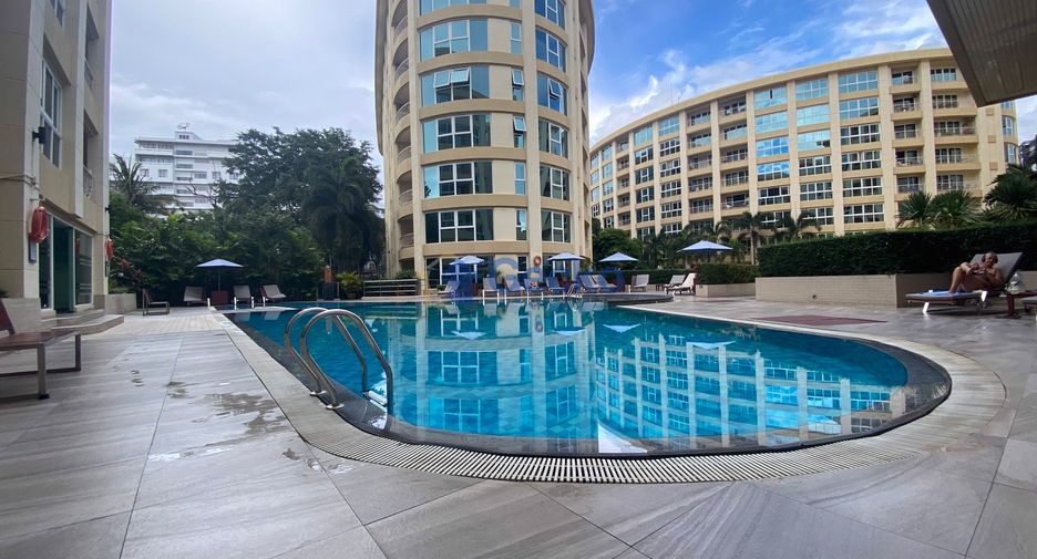 For rent 2 bedrooms condo in Bang Lamung, Chonburi