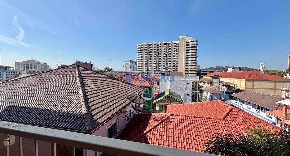For rent 2 bedrooms condo in Bang Lamung, Chonburi