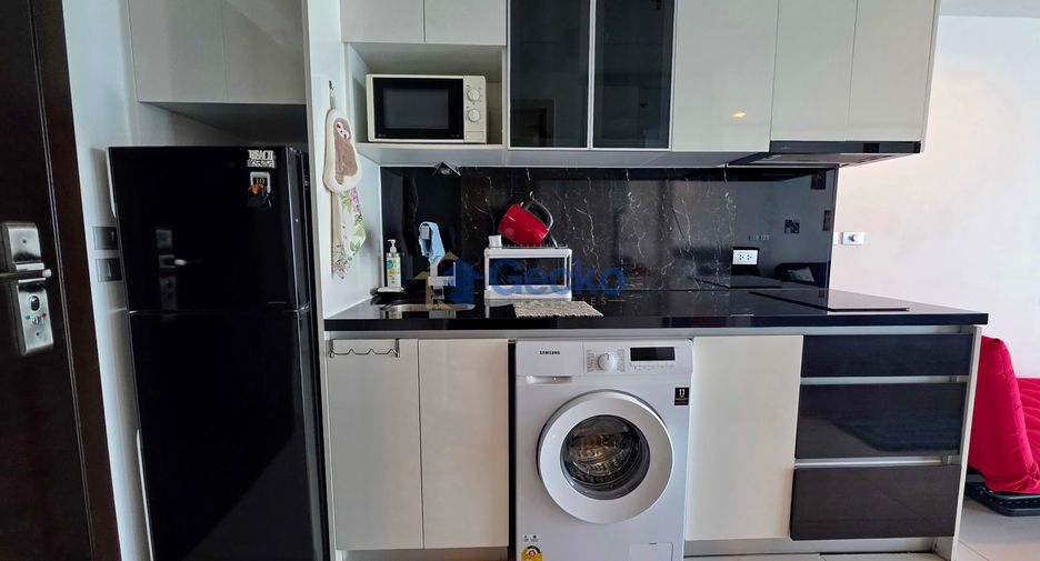 Wohnung zur Miete mit 1 Zimmer in Bang Lamung, Chonburi