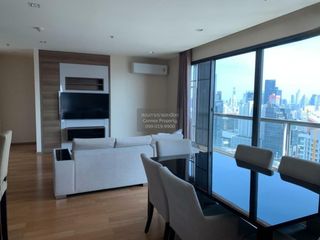 À vendre 3 chambres condo à Sathon, Bangkok