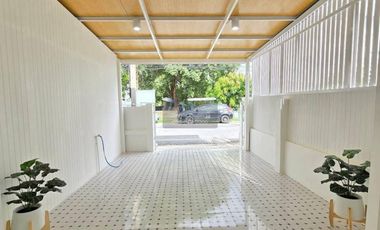 Reihenhaus zum Kauf mit 2 Zimmer in Sai Noi, Nonthaburi