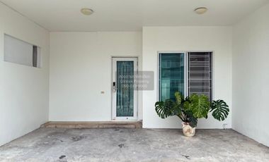 Reihenhaus zum Kauf mit 3 Zimmer in Bang Kruai, Nonthaburi