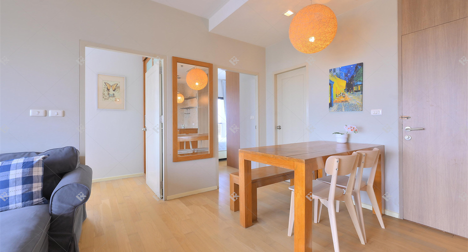 For sale 2 bedrooms condo in Khlong Toei, Bangkok