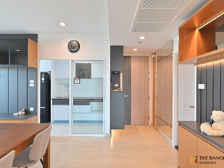Condo en venta de 2 habitaciones en Yan Nawa, Bangkok