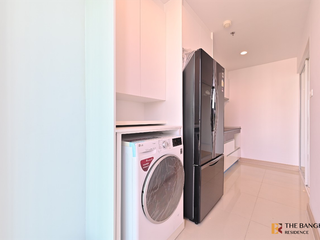 Condo en venta de 2 habitaciones en Yan Nawa, Bangkok