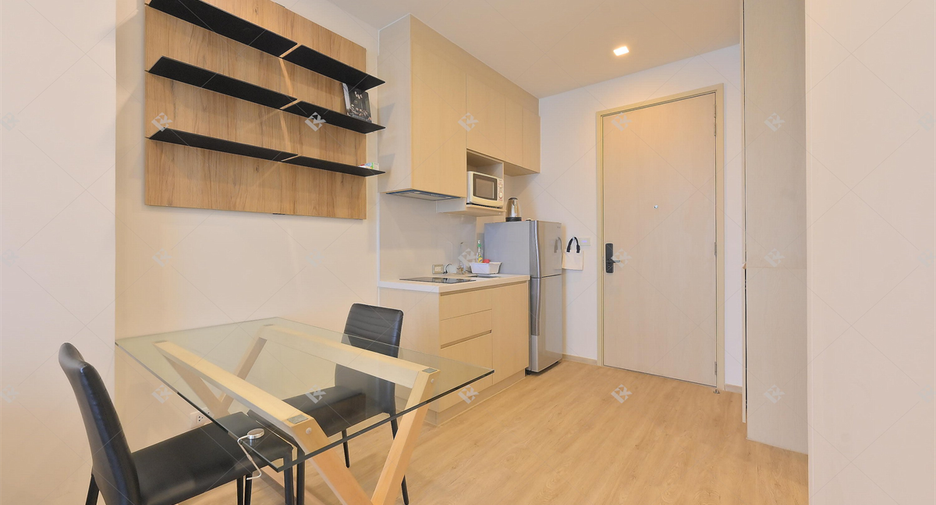 For sale 1 bed condo in Watthana, Bangkok