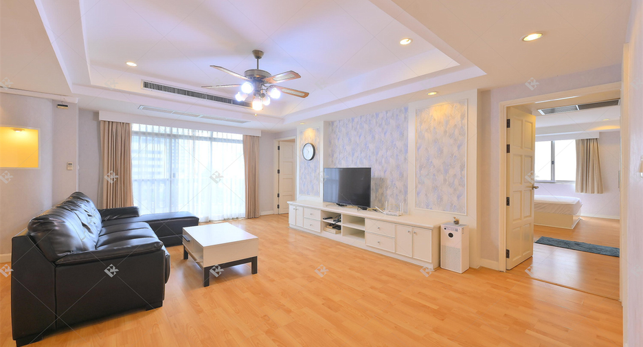 À louer 3 chambres condo à Watthana, Bangkok